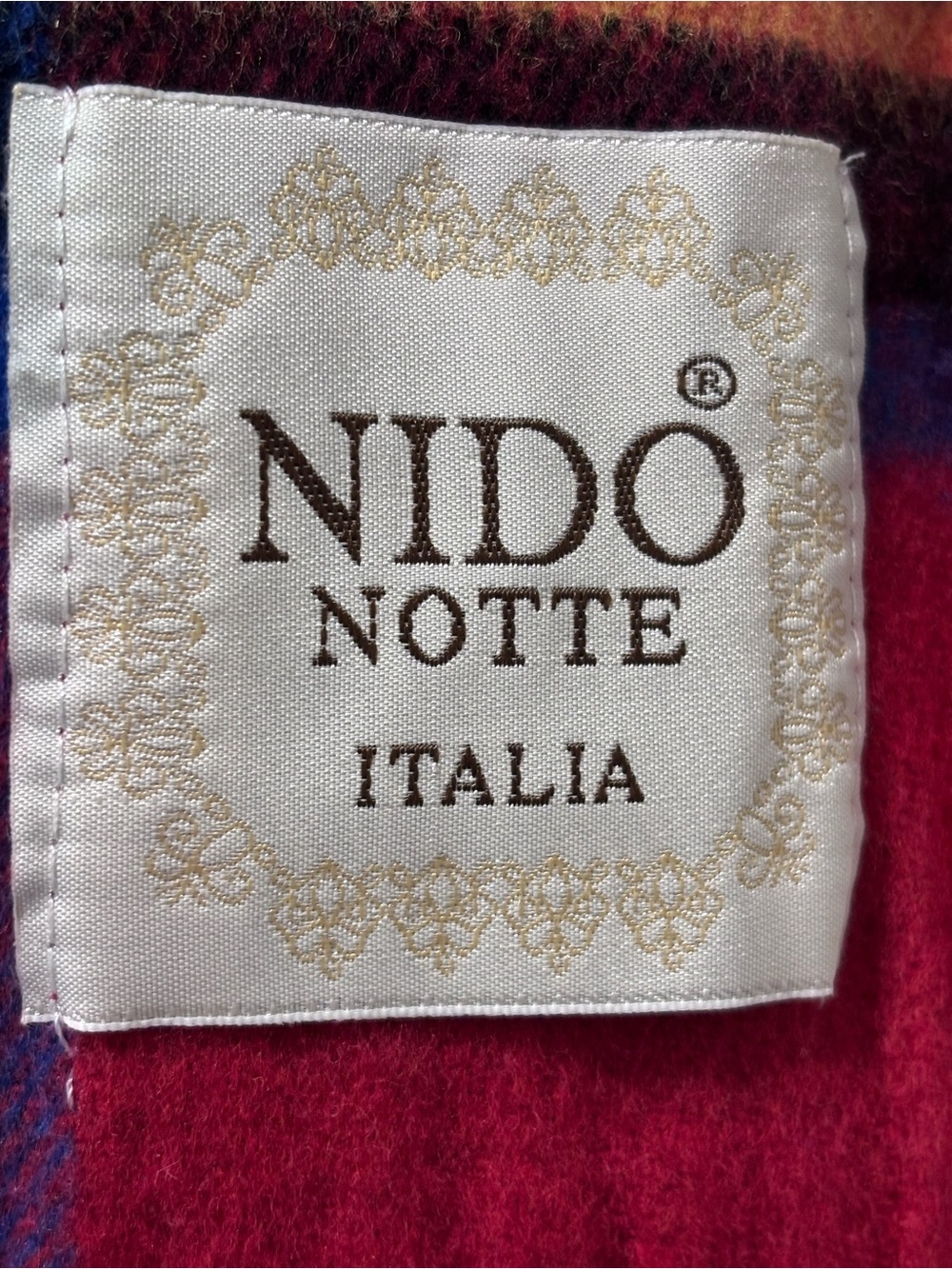 NIDO NOTTE Italy Tartan Plaid Throw Blanket 52x67 w/ Box Red Fringe Cotton Blend - Picture 4 of 8